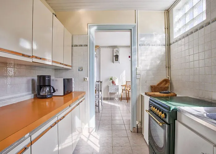 Maison De A 100m De La Plage, Jardin, Sejour Convivial - Fr-1-788-97 Varaville