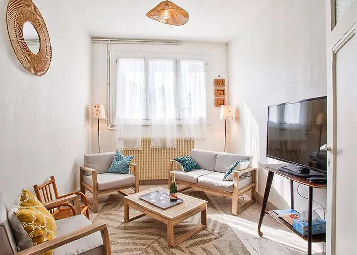 Holiday home Maison De A 100m De La Plage, Jardin, Sejour Convivial - Fr-1-788-97