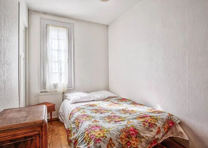 Holiday home Maison De A 100m De La Plage, Jardin, Sejour Convivial - Fr-1-788-97 *