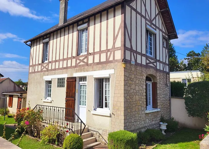 Holiday home Maison De A 100m De La Plage, Jardin, Sejour Convivial - Fr-1-788-97