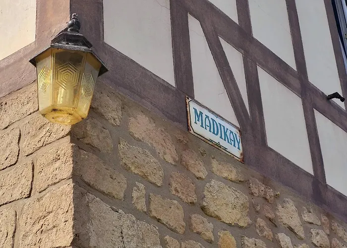 Holiday home Maison De A 100m De La Plage, Jardin, Sejour Convivial - Fr-1-788-97 *